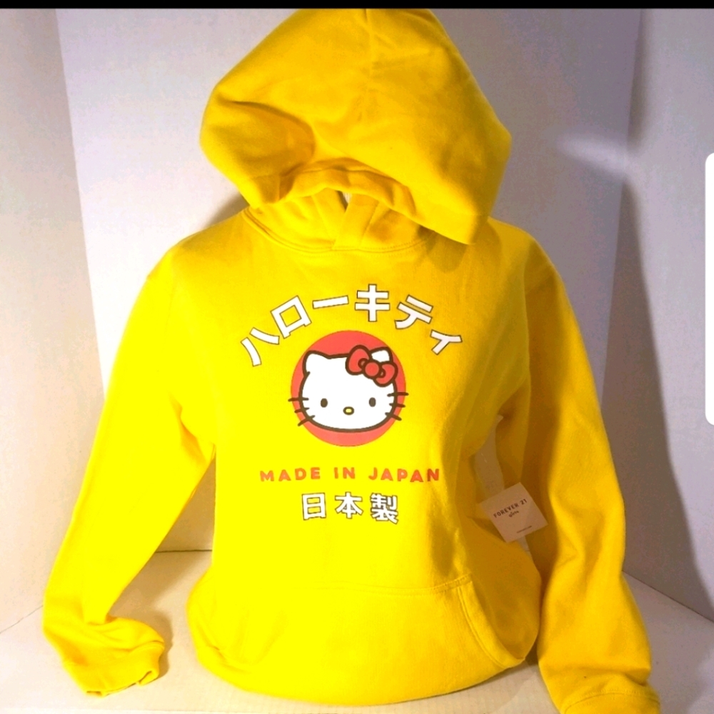 NWOT Forever 21 Girls Hello Kitty Japanese hoodie